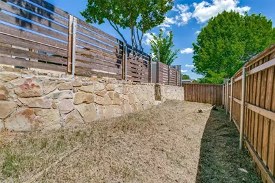 200 Lark Lane, Euless, TX 76039 - Photo 25