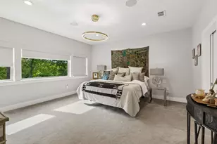 2001 St Charles Pl, Fort Worth, TX 76107 - Photo 13