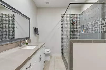 2001 Saint Charles Place, Fort Worth, TX 76107 - Photo 21
