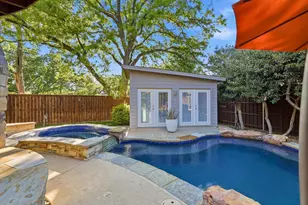 100 Red Bluff Ct, Hickory Creek, TX 75065 - Photo 35