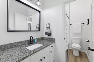 100 Red Bluff Ct, Hickory Creek, TX 75065 - Photo 27