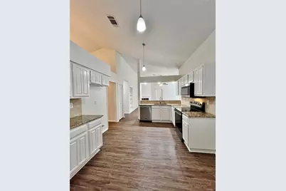 1028 Whitewater Trail, DeSoto, TX 75115 - Photo 11