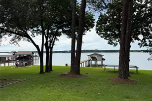 124 Shoreline Cir, Malakoff, TX 75148 - Photo 1