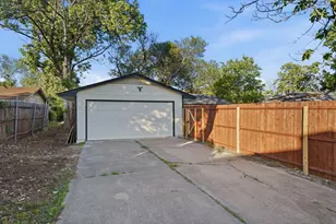 1421 Park E Dr, Garland, TX 75043 - Photo 29
