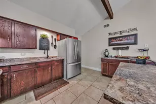 1132 Kris St, Irving, TX 75060 - Photo 13