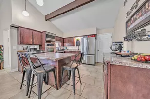 1132 Kris St, Irving, TX 75060 - Photo 11