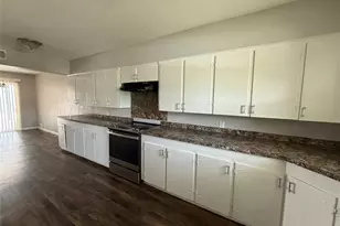 820 Carney Dr, Garland, TX 75041 - Photo 7