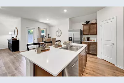 3204 Charleston Drive, Ennis, TX 75119 - Photo 15