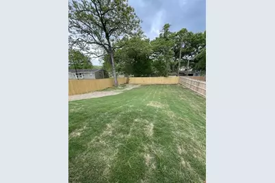 730 E Woodard Street, Denison, TX 75021 - Photo 13