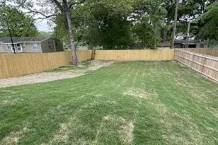 730 E Woodard St, Denison, TX 75021 - Photo 13