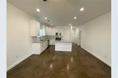 104 E Forest Avenue, Sherman, TX 75090 - Photo 3