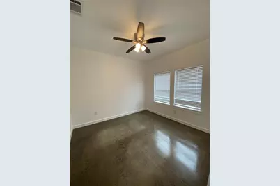 104 E Forest Avenue, Sherman, TX 75090 - Photo 7