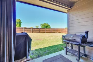 9209 Nickel Creek Dr, Fort Worth, TX 76131 - Photo 29