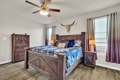 9209 Nickel Creek Drive, Fort Worth, TX 76131 - Photo 15