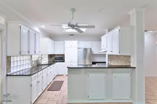 106 Riverside Park, Abilene, TX 79605 - Photo 13