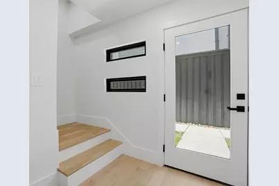 4526 Cabell Drive #104, Dallas, TX 75204 - Photo 3