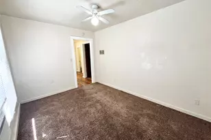 810 Magnolia St, Arlington, TX 76012 - Photo 5