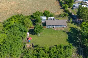 151 Hilltop Ln, Emory, TX 75440 - Photo 37