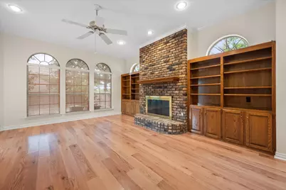 5200 Independence Avenue, Arlington, TX 76017 - Photo 15
