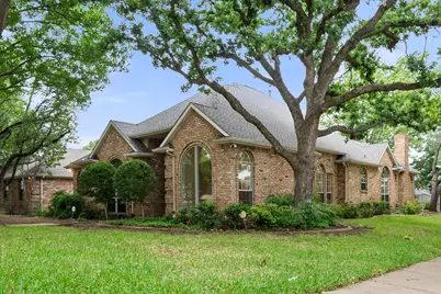5200 Independence Avenue, Arlington, TX 76017 - Photo 1