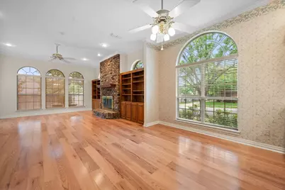 5200 Independence Avenue, Arlington, TX 76017 - Photo 17