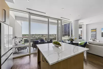 2408 Victory Park Lane #832, Dallas, TX 75219 - Photo 19