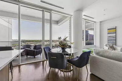 2408 Victory Park Lane #832, Dallas, TX 75219 - Photo 15