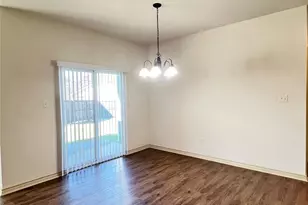 214 Lasso Ct, Mabank, TX 75143 - Photo 5