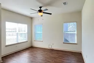 214 Lasso Ct, Mabank, TX 75143 - Photo 3