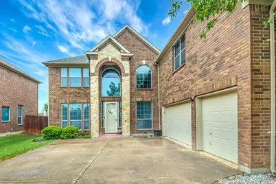 2312 Tawny Owl Road, Grand Prairie, TX 75052 - Photo 3