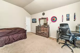 2312 Tawny Owl Rd, Grand Prairie, TX 75052 - Photo 33