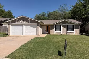 107 Hidalgo Ln, Arlington, TX 76014 - Photo 1