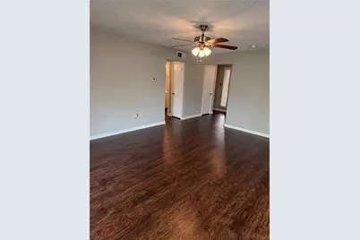 107 Hidalgo Lane, Arlington, TX 76014 - Photo 5