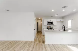 308 S 3rd, Bonham, TX 75418 - Photo 5