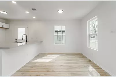 308 S 3rd, Bonham, TX 75418 - Photo 13