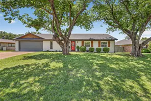 710 Ridgeway Rd, Joshua, TX 76058 - Photo 3