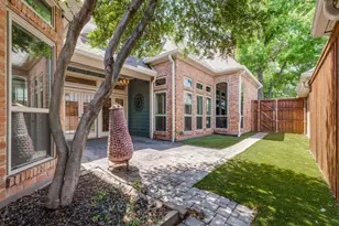 16006 Chalfont Cir, Dallas, TX 75248 - Photo 27