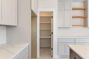 5026 Elizabeth St, Granbury, TX 76048 - Photo 11