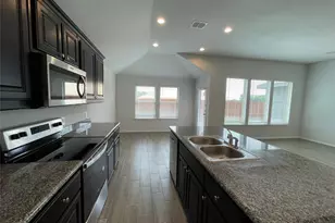 5808 Utopia Dr, Fort Worth, TX 76179 - Photo 9