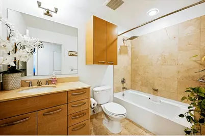 1200 Main Street #2402, Dallas, TX 75202 - Photo 11