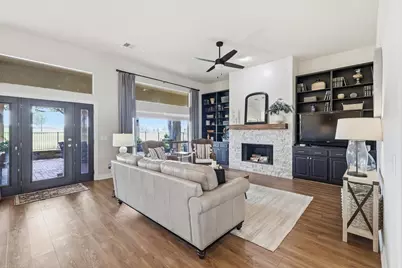 9801 Cypress Street, Denton, TX 76207 - Photo 11