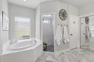 9801 Cypress St, Denton, TX 76207 - Photo 23