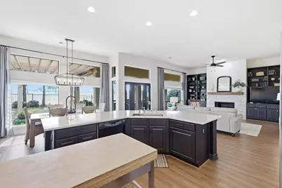 9801 Cypress Street, Denton, TX 76207 - Photo 17