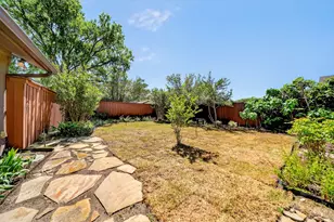 216 Hemlock Dr, Richardson, TX 75081 - Photo 37