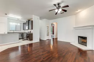 1029 Holly Anne Ln, Aubrey, TX 76227 - Photo 7