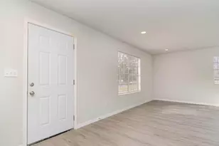 2003 W Bond St, Denison, TX 75020 - Photo 9