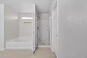 8400 Vinetree Dr, Arlington, TX 76002 - Photo 25