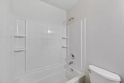 8400 Vinetree Drive, Arlington, TX 76002 - Photo 35