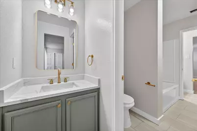 8400 Vinetree Drive, Arlington, TX 76002 - Photo 29