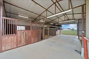 163 N Savanna Dr, Rhome, TX 76078 - Photo 31